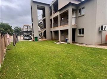 Apartment To Rent in Van Der Hoff Park, Potchefstroom,...