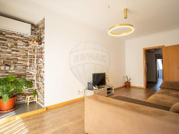 Apartamento T3 à venda em Lousã e Vilarinho, Lousã...