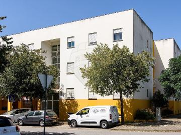 Apartamento T3 à venda em Sé e São Lourenço, Portalegre...