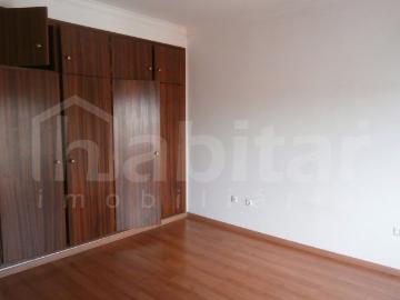 Apartamento T1 em Santarém