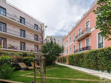 Apartamento T2 em Campolide 124m² Lisboa