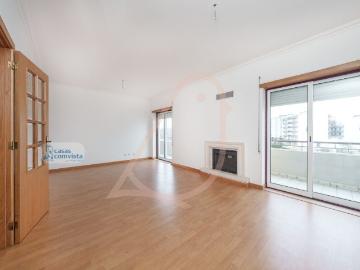 Apartamento T4 em Santarém