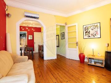 Apartamento T5 à venda em Mina de Água, Amadora RE/MAX...