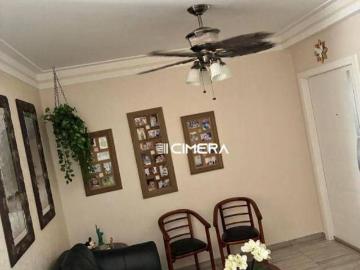 Apartamento com 3 quartos à venda no Edificio Royal...