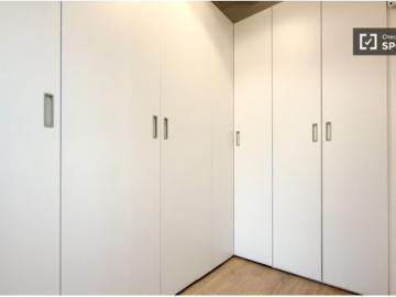 Apartamento de 2 habitaciones en alquiler en la Sagrada...