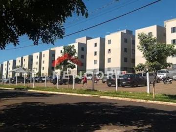 Apartamento em Rua Izolina Bacci Nonino Perobinha...