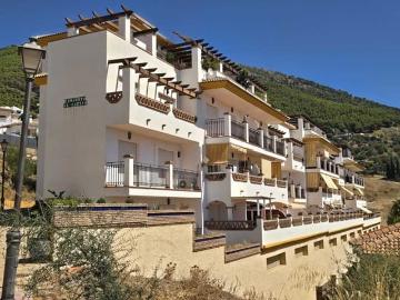 Apartamento en venta en Alcaucín, Málaga