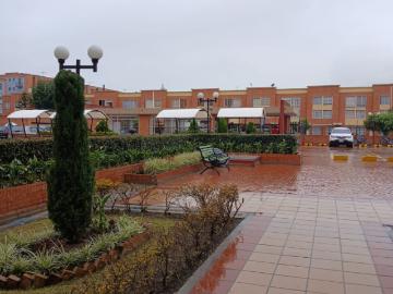 Apartamento En Venta En Bogota En Hayuelos V395223