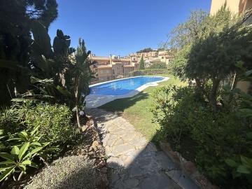 Apartamento en venta en Calahonda, Málaga Costa del Sol