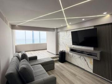 Apartamento en Venta en Catia La Mar
