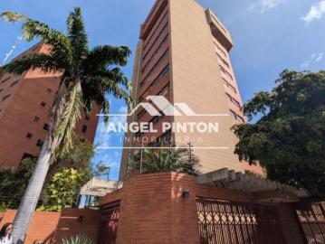 Apartamento en Venta en Maracaibo Avenida el Milagro...