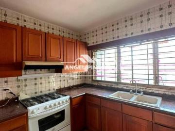 Apartamento en Venta en Maracaibo Zulia 196 m2. 4 hab