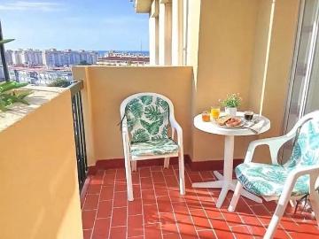 Apartamento en venta en Rincón de la Victoria, Málaga...