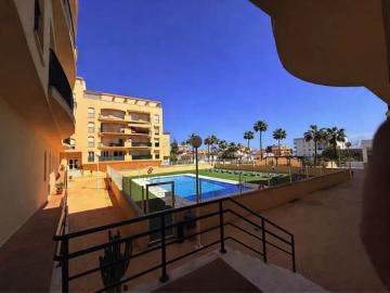 Apartamento en venta en San Luis de Sabinillas, Málaga...