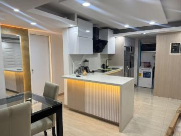 Apartamento en Venta Remodelado Ubicado en El Ingenio