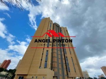 Apartamento en Alquiler en Maracaibo AV. 5 de julio...