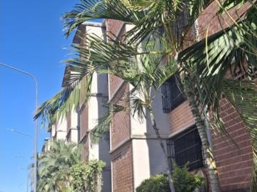 Apartamento en Alquiler Guarenas Urb Nueva Casarapa...