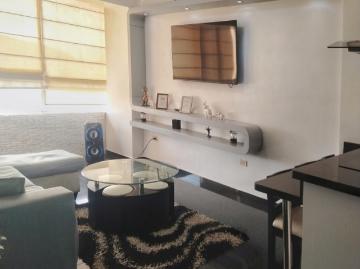 APARTAMENTO EN EL C.R PUERTO ENSENADA PUERTO LA CRUZ...