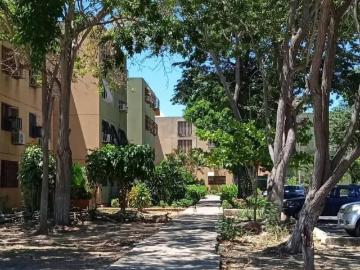 Apartamento familiar en venta Urb. Gran Mariscal Cumaná
