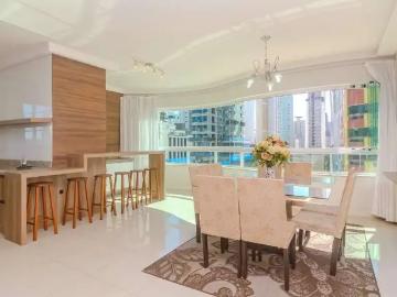 Apartamento para Venda em Balneário Camboriú/SC Centro 3...