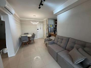 Apartamento para Venda em São José/SC Roçado 2 Quartos