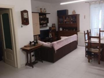 Appartamento di 130 m con 4 locali in vendita a Torino