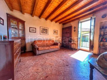 Appartamento in affitto a Menaggio via Luigi Cadorna,...