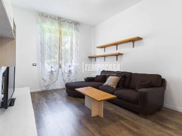 Appartamento in affitto a Milano via Codogno 2,...