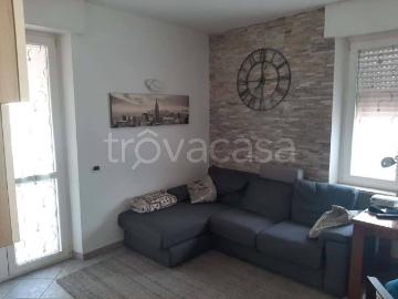 Appartamento in affitto a Milano via Bernardo Daddi,...