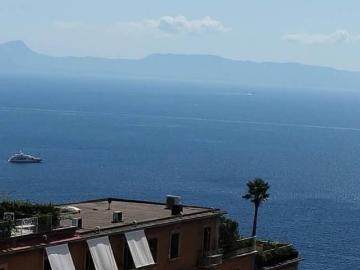 Appartamento in affitto a Napoli NA