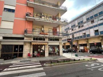 Appartamento in affitto a Lecce lombardia, arredato,...