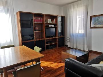 Appartamento in affitto di 90 m² in Calle Storta
