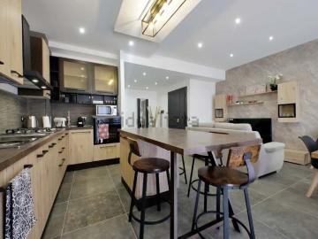 Appartamento in affitto di 100 m² in Via Ugo de Carolis, 99