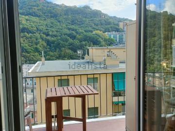 Appartamento in affitto di 110 m² in Via Giacomo Grasso, 5