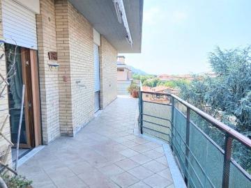 Appartamento in vendita a Massa MS