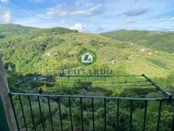 Appartamento in vendita a Massa e Cozzile PT