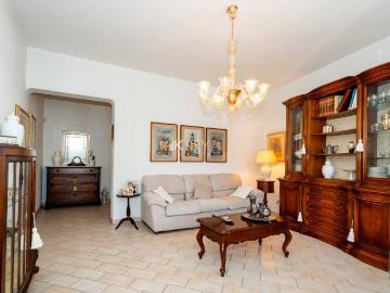 Appartamento in vendita a Massarosa LU