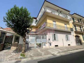 Appartamento in vendita a Mariglianella NA