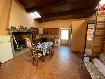 Appartamento in vendita a Marta VT