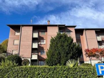 Appartamento in vendita a Mercallo VA