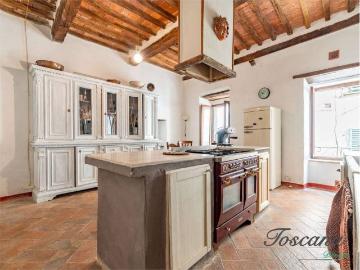Appartamento in vendita a Monterotondo Marittimo GR