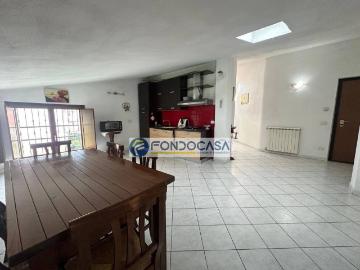 Appartamento in vendita a Montignoso MS