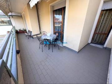 Appartamento in vendita a Montignoso MS