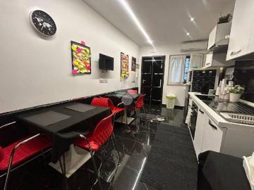 Appartamento in vendita a Napoli NA