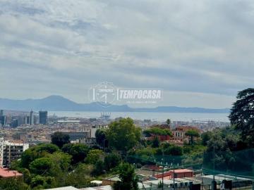 Appartamento in vendita a Napoli NA