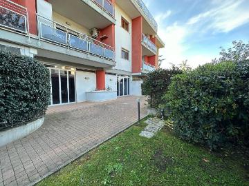 Appartamento in vendita a Albano Laziale RM