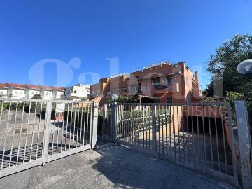 Appartamento in vendita a Ardea