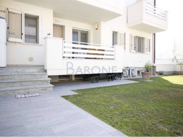 Appartamento in vendita a Carrara MS