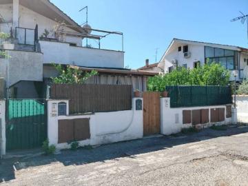 Appartamento in vendita a Cerveteri RM