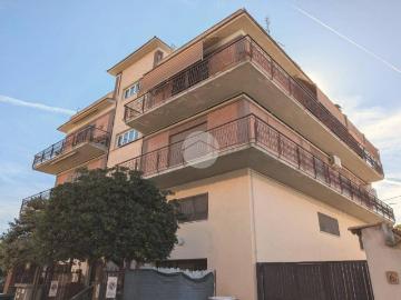 Appartamento in vendita a Ciampino RM